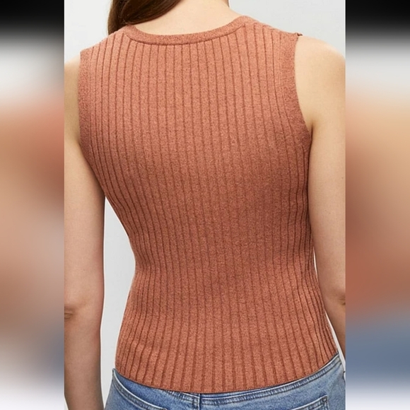 NWOT Melanie Lyne Sleeveless Metallic Rib Knit Tank Top Size M - Picture 4 of 12